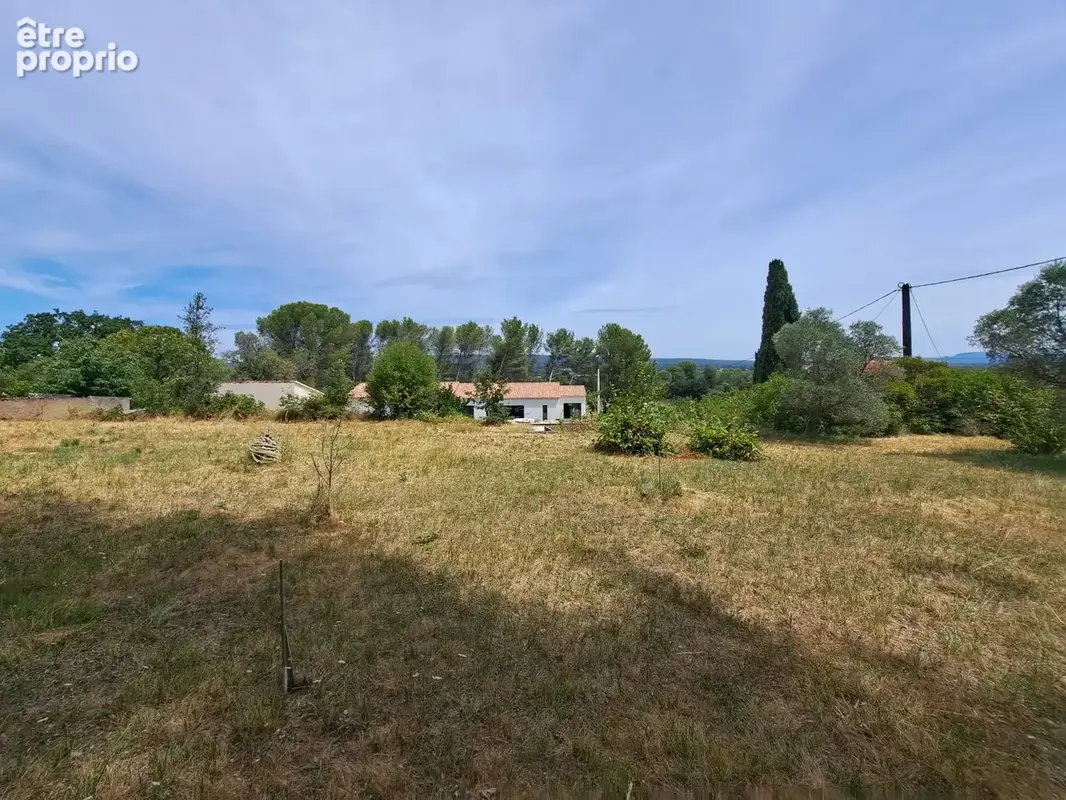 Terrain à bâtir de 1800 m² à EGUILLES (13) - photo 4