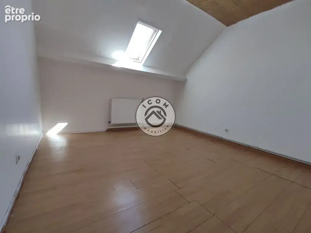 Maison semi-individuelle à deux pas du centre ville - photo 8