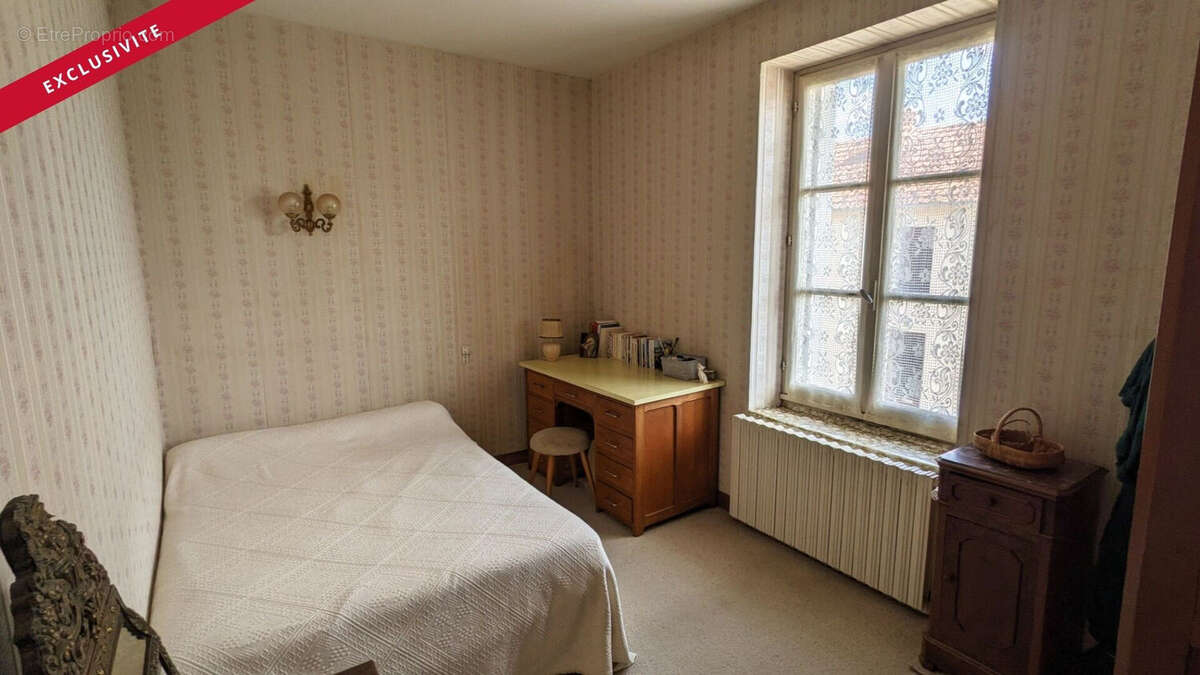 Maison à CHATEAU-GARNIER