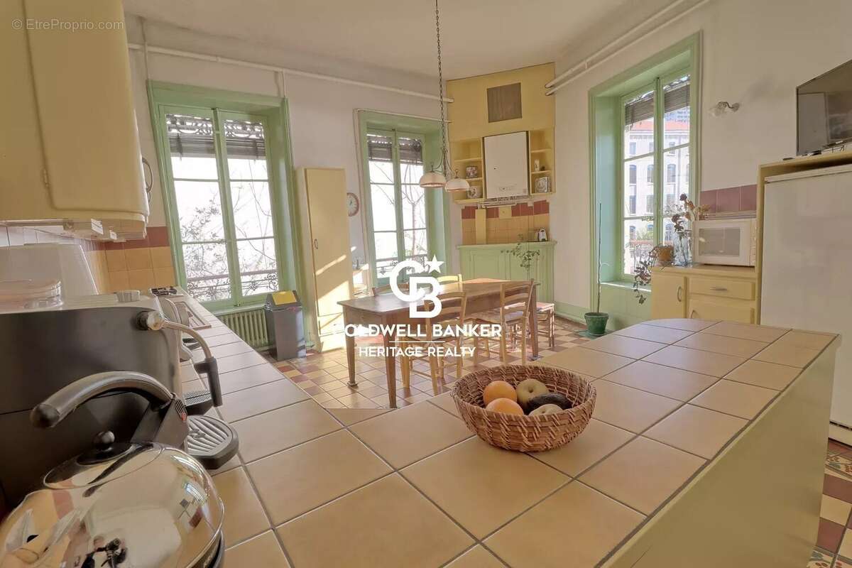 Appartement à LYON-4E