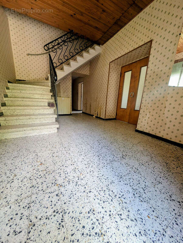 Maison à BARJAC