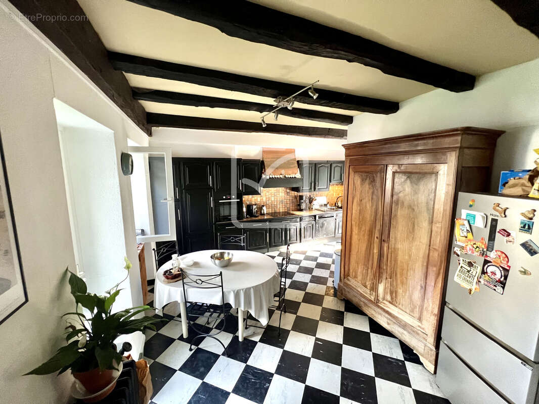 Maison à CUBLAC