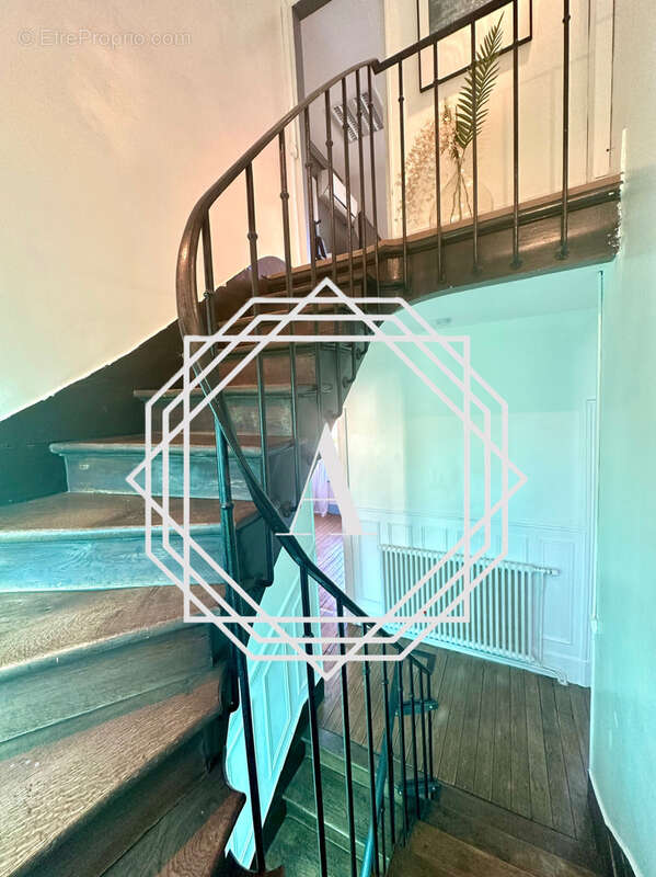 Maison à MERU