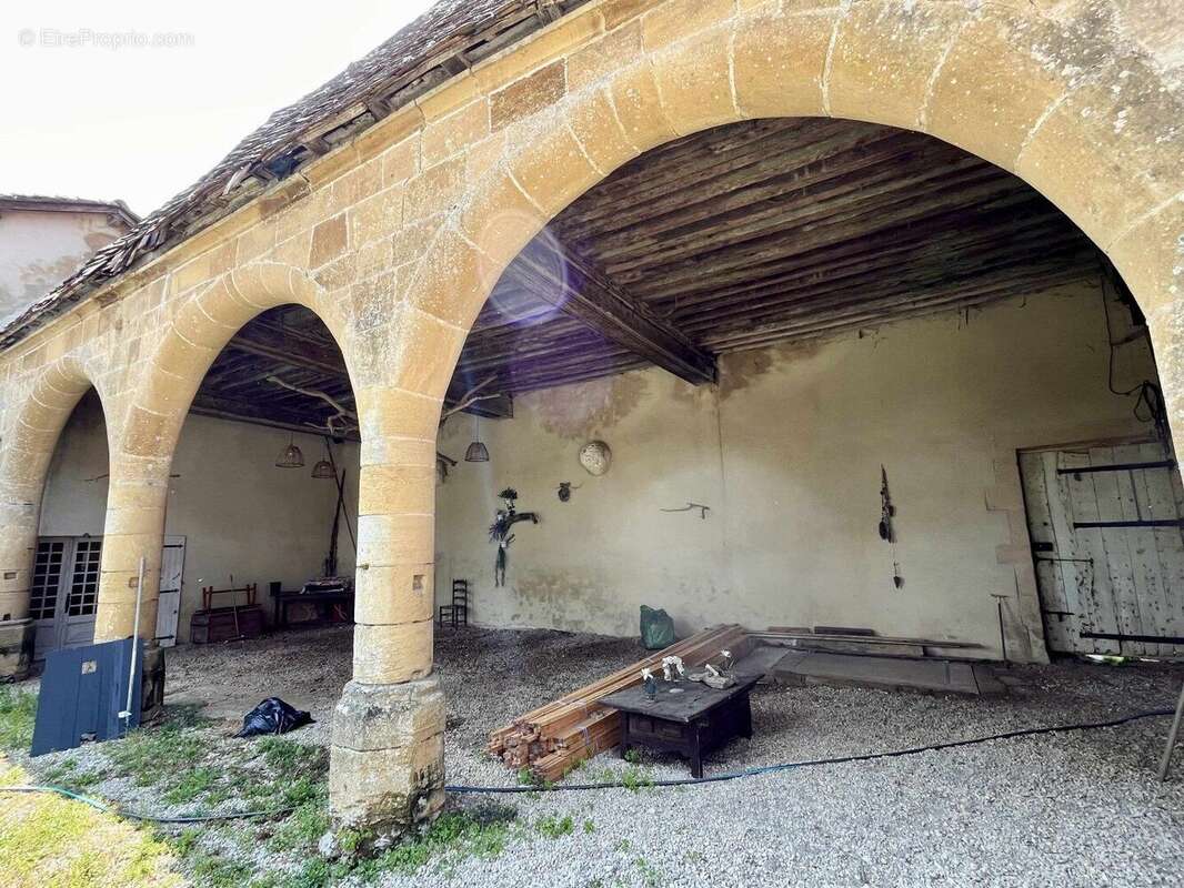 Maison à ANSAC-SUR-VIENNE