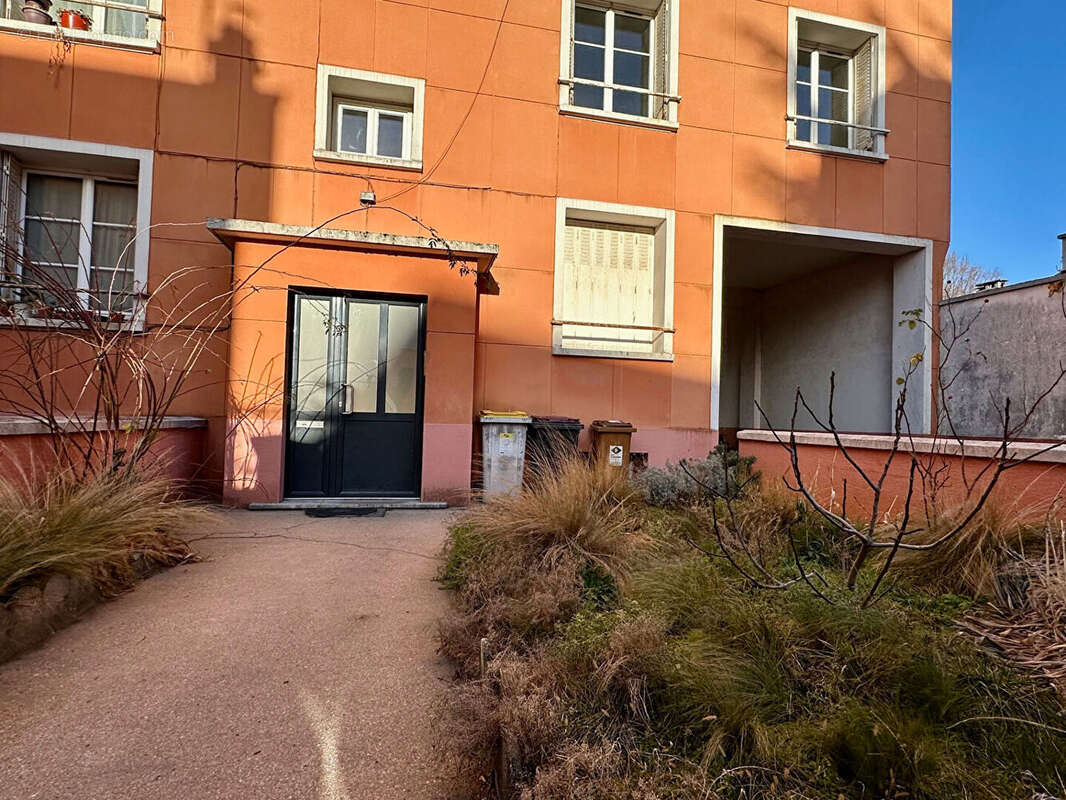 Appartement à MONTREUIL