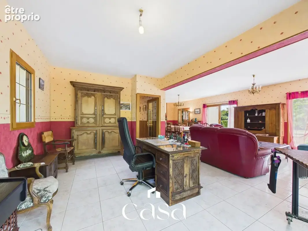 Maison 6 pièces 233 m² à vendre à Saint-Martin-De-Mieux (14700) - photo 6