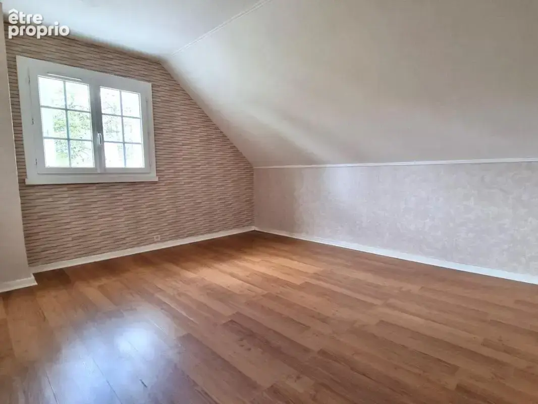Maison 5 pièces 94 m² à vendre à Chassieu (69680) - photo 9