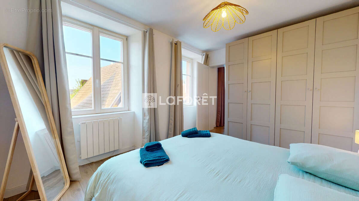 Immeuble Selestat 10 pièces 213.6 m2 - photo 9