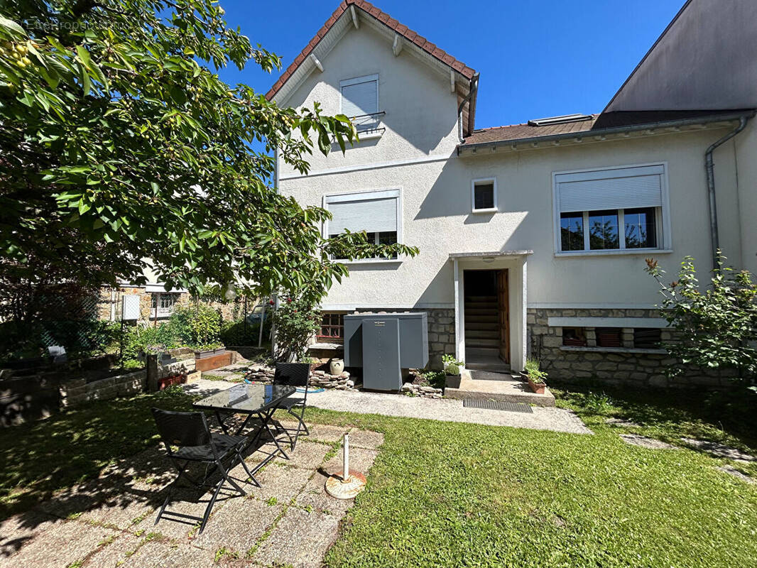 Maison à RUEIL-MALMAISON