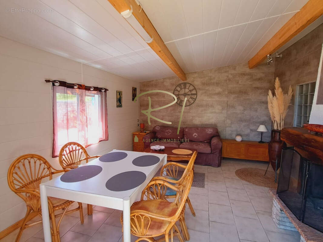 Maison à VALLON-PONT-D'ARC