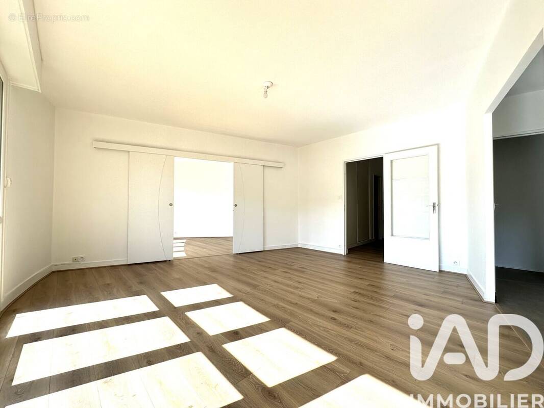 Photo 1 - Appartement à TROYES