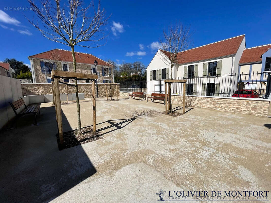 Maison à MONTFORT-L'AMAURY