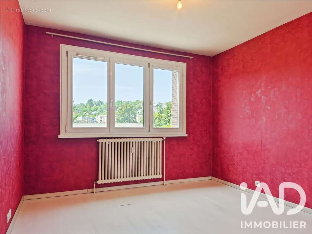 Appartement 59 m² à Chambery  - photo 7