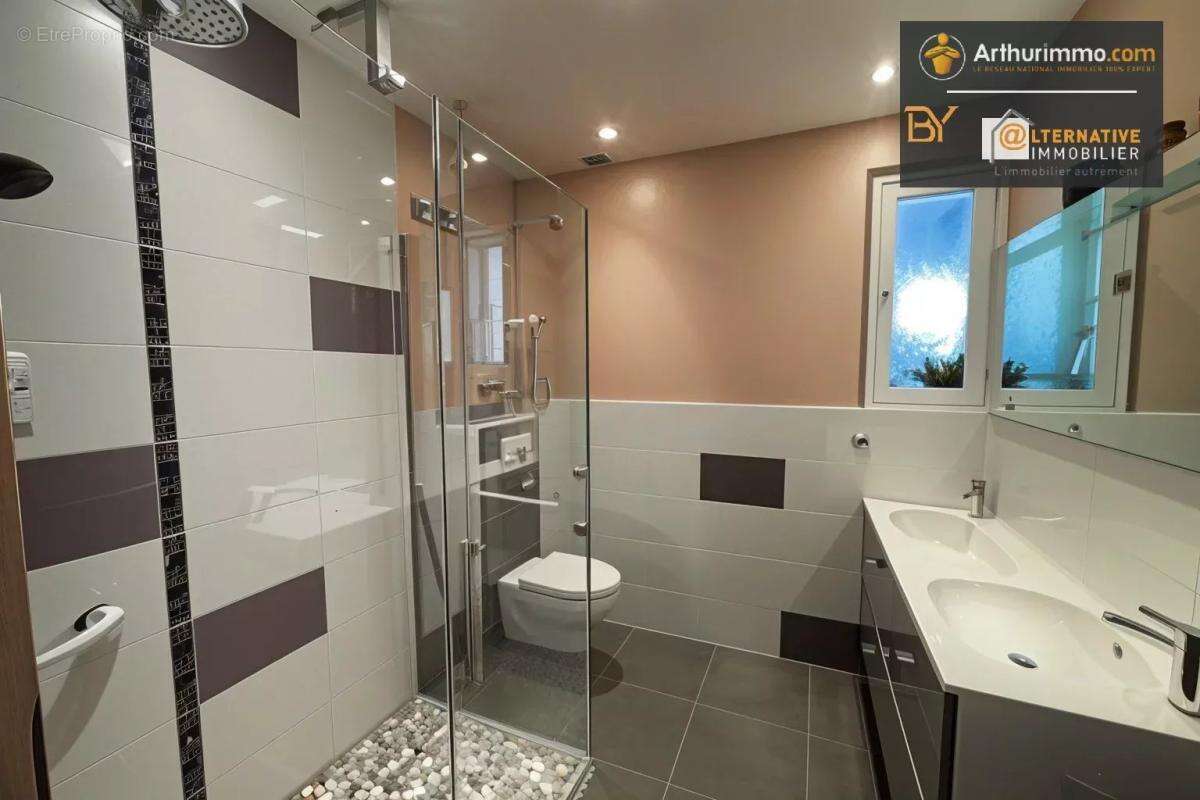 Maison à LOUVIGNE-DE-BAIS