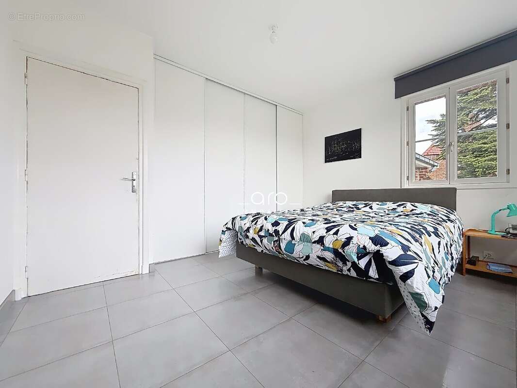 Maison 140 m² à Genech  - photo 7