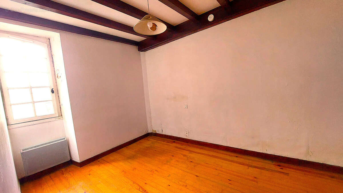 Appartement à BARDOS