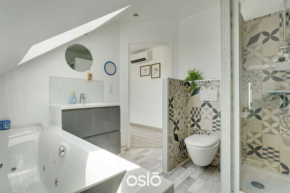 Maison 141 m² à Champoux  - photo 9