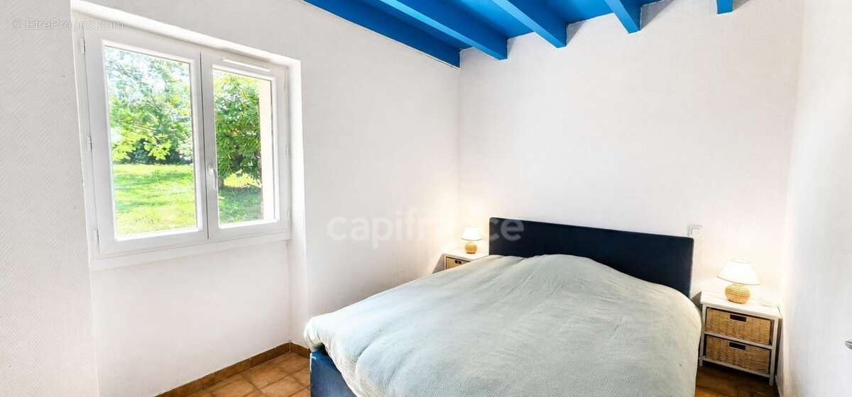 Dpt landes (40), à vendre à samadet, maison t5 162 m² avec garages, dépendances et terrain arboré de 2 482 m² - photo 5