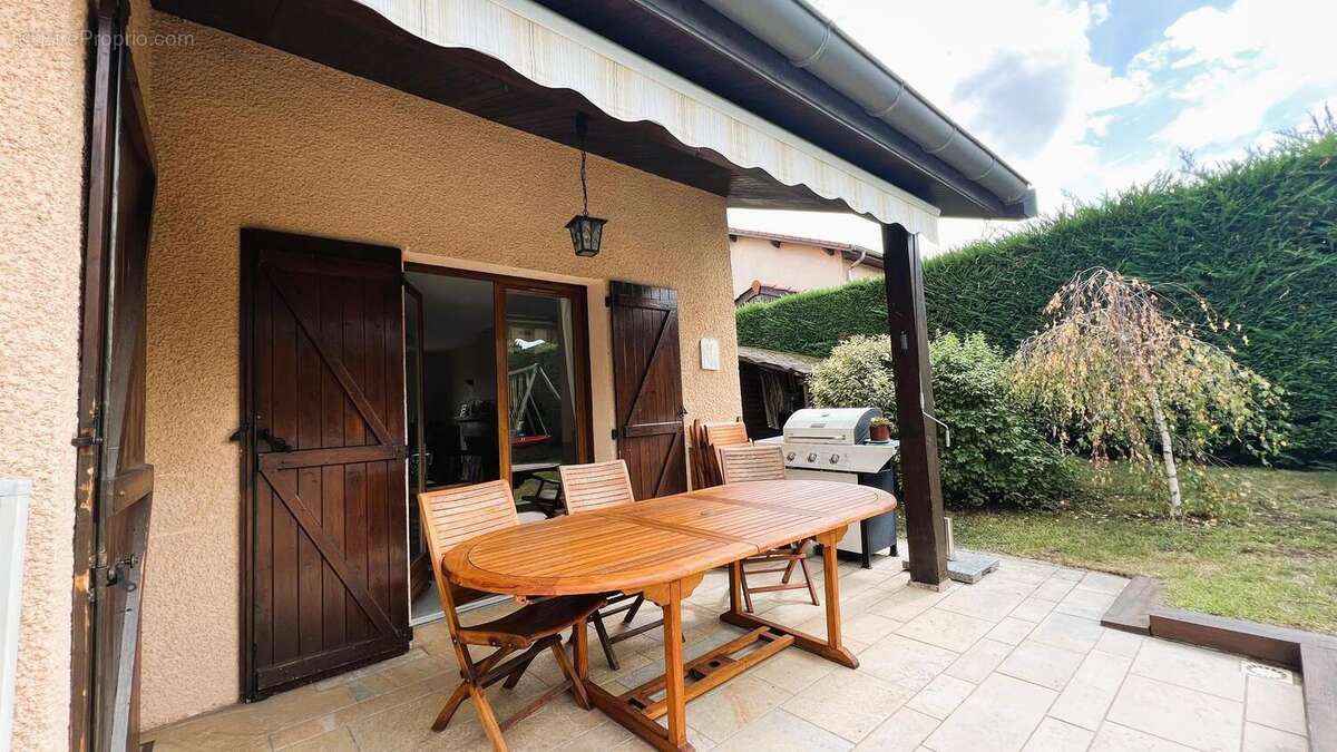 Photo 2 - Maison à DOMMARTIN