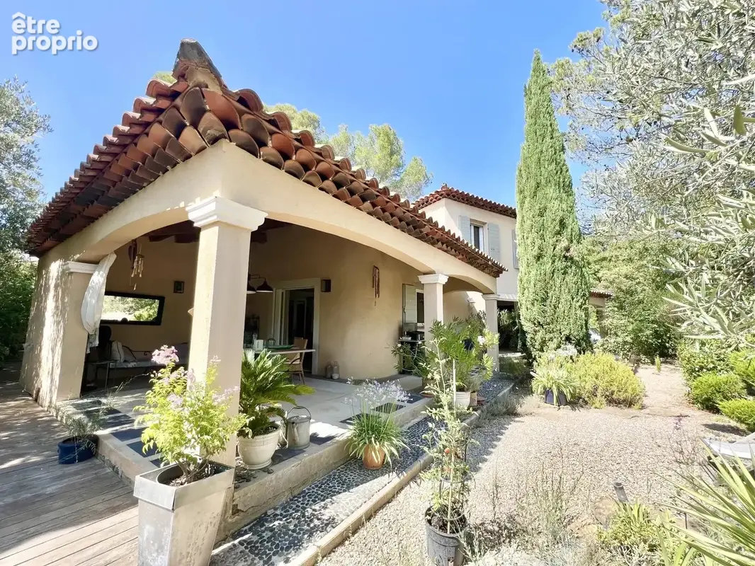 Villa d'architecte sur 5 350 m² de terrain avec piscine - photo 28
