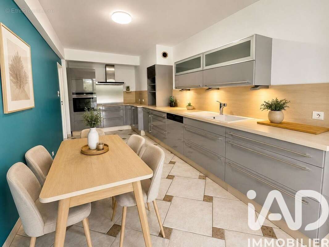 Photo 6 - Appartement à MARSEILLE-12E