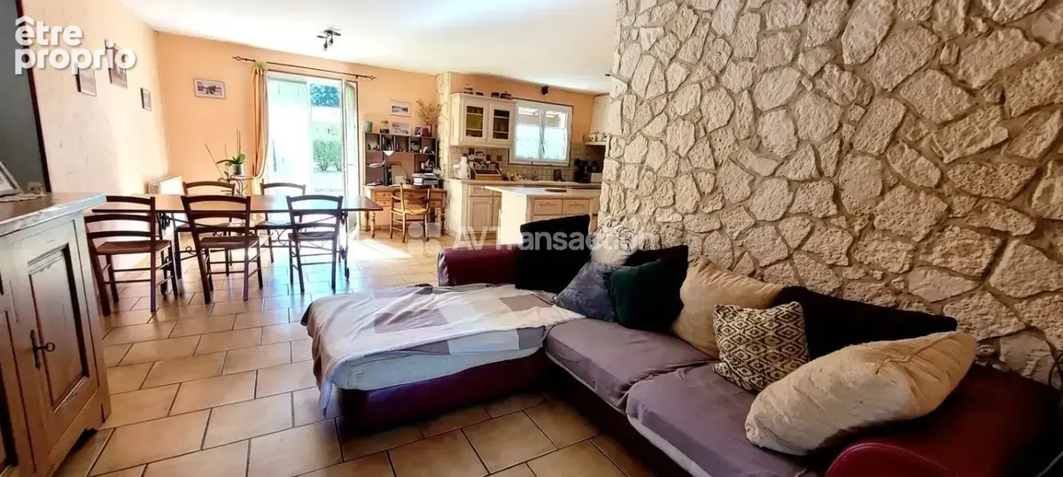 Maison 5 pièces 100 m² à vendre à Galgon (33133) - photo 9