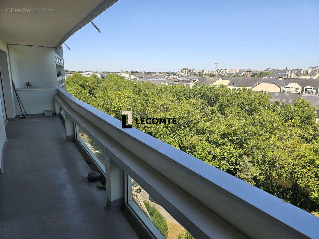 Appartement 76 m² à Rennes  - photo 2