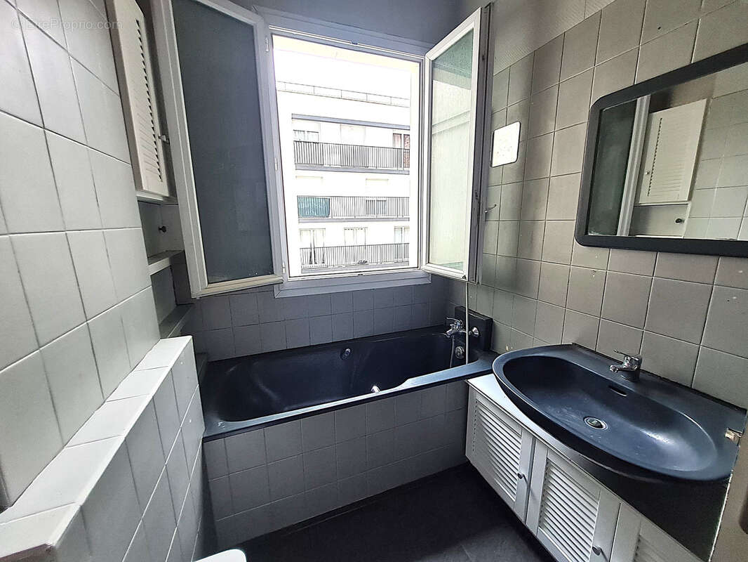 Appartement à BOULOGNE-BILLANCOURT