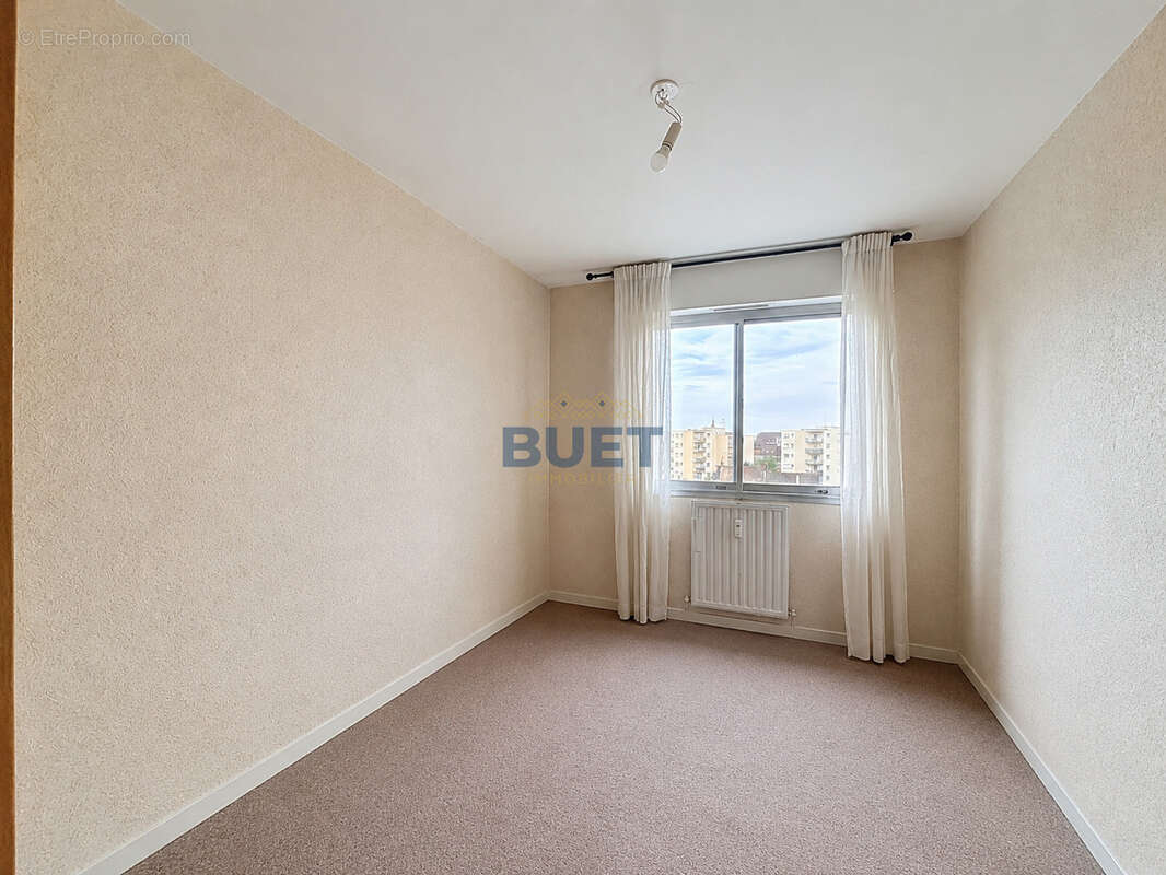 Appartement Type 4 Quartier MONTCHAPET / JOUVENCE - photo 9