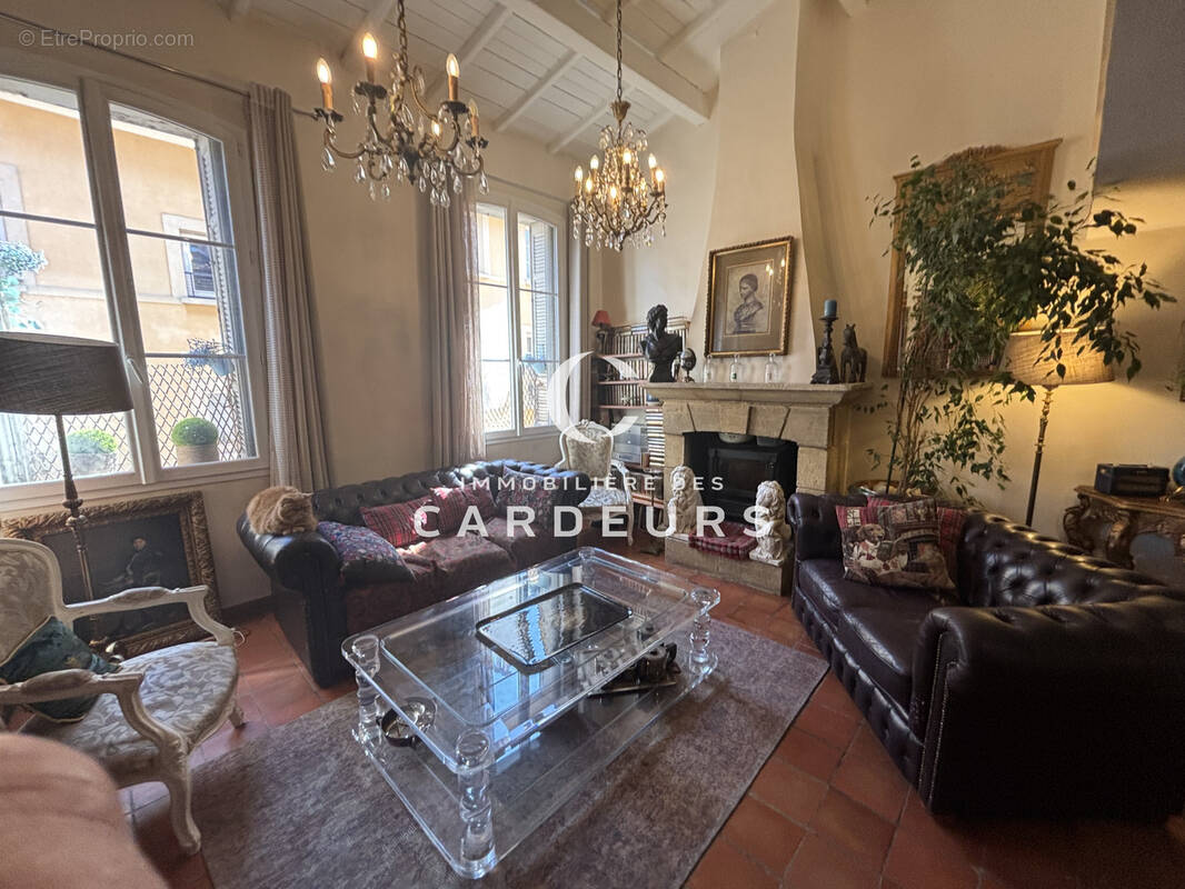 Appartement à AIX-EN-PROVENCE