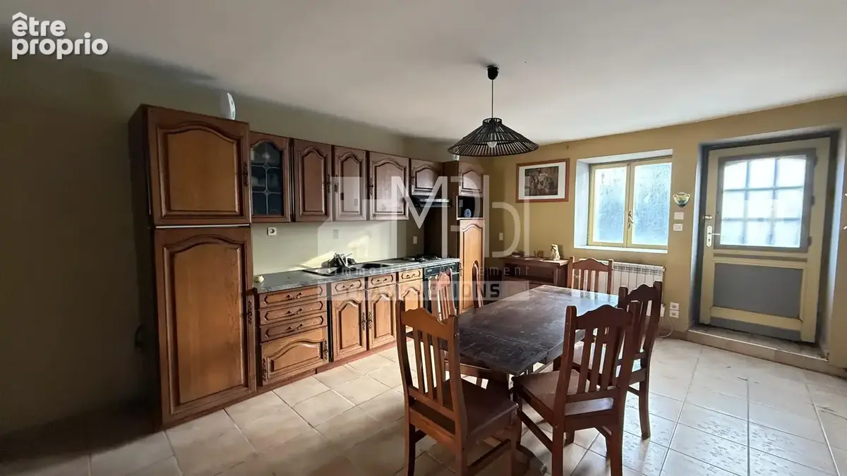 Maison 5 pièces 167 m² à vendre à Montrevel (39320) - photo 5