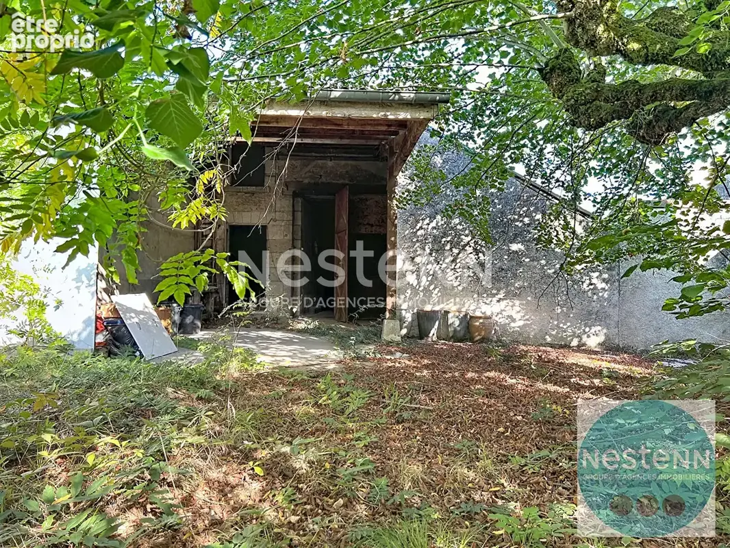 RARE À CONTRES - 227 m², 6 chambres, grange et énorme potentiel à 2 min du centre ! - photo 8