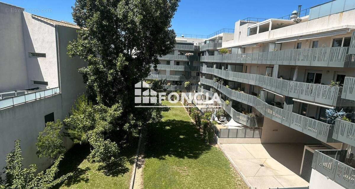Appartement à MARSEILLE-8E