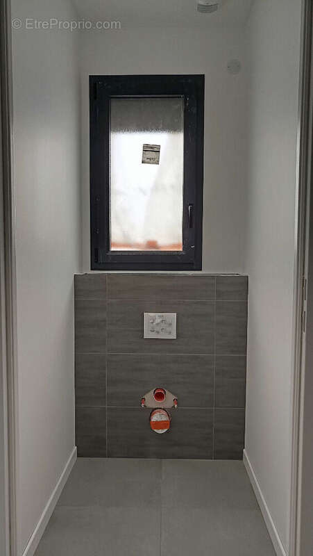 Maison à BRIVES-CHARENSAC