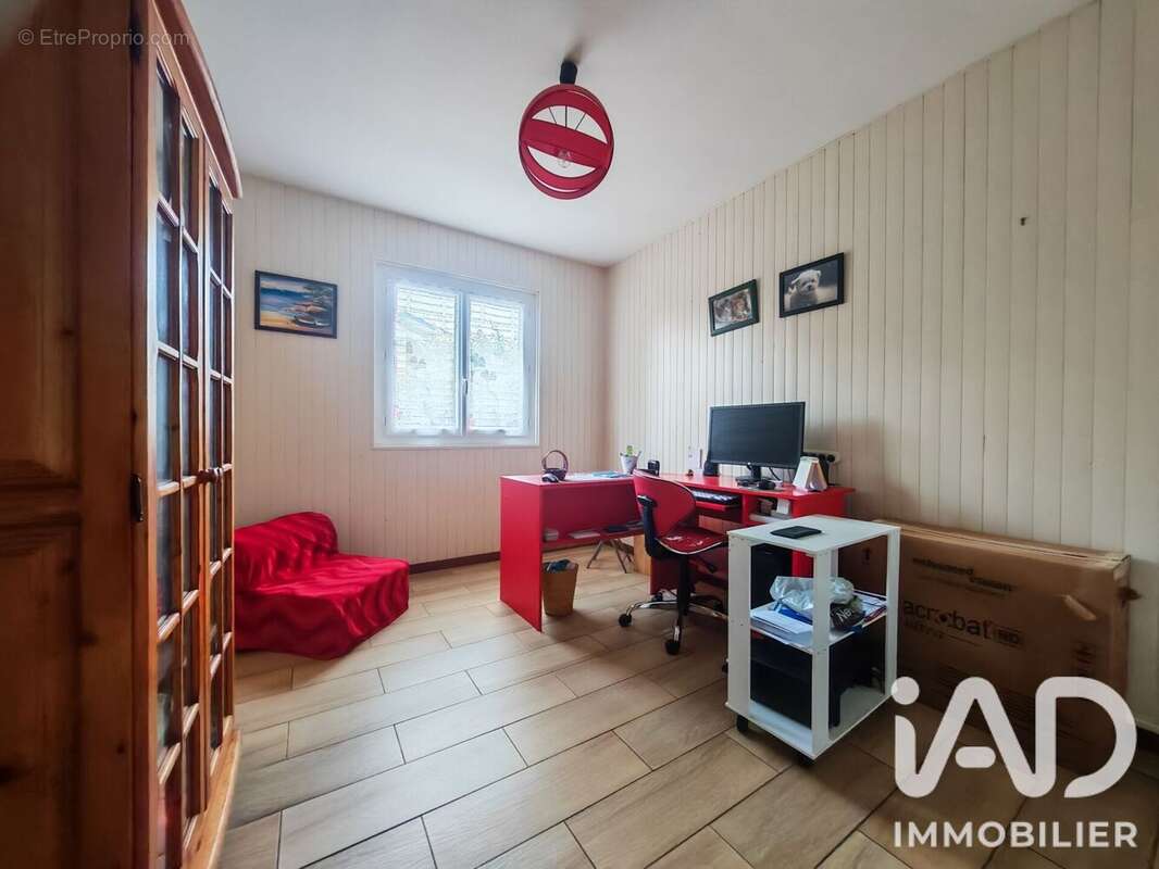 Maison 124 m² à Merignac  - photo 8