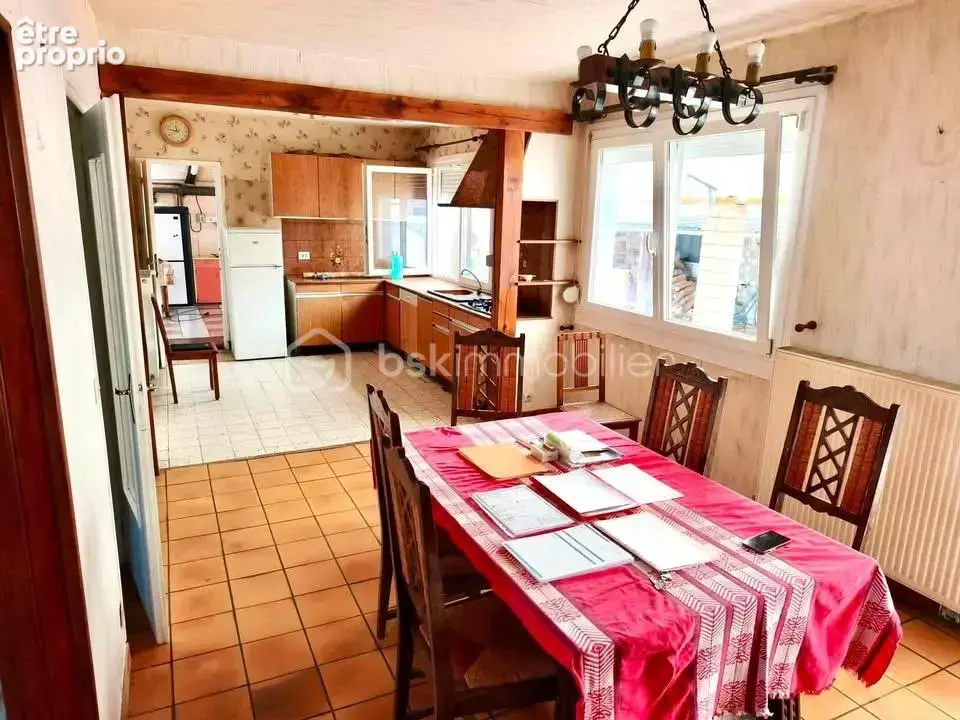 Maison familiale avec sous-sol total - 3 chambres - photo 4