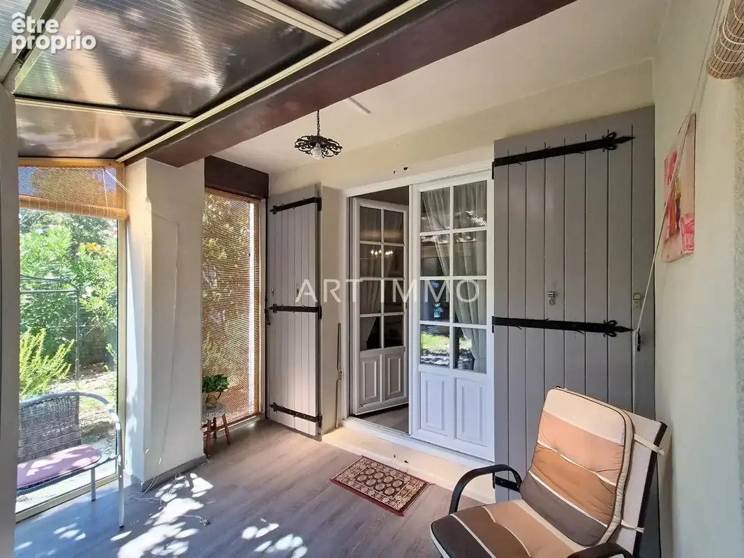 Maison avec jardin et garage au centre de robion - photo 13