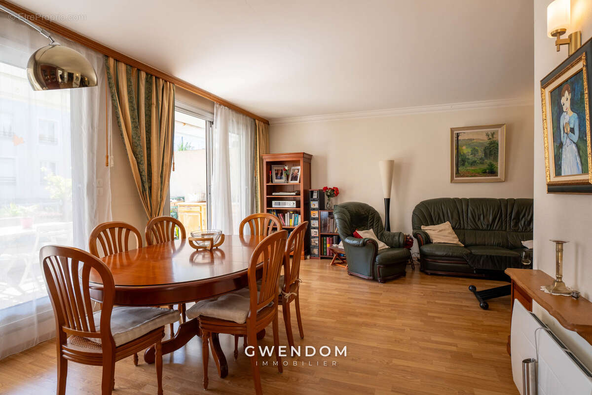 Appartement à CHAMPS-SUR-MARNE