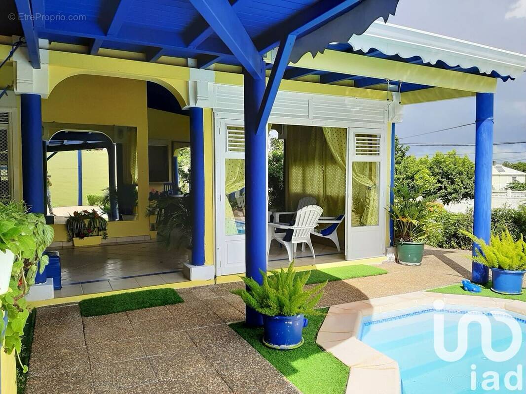 Photo 1 - Maison à BAIE-MAHAULT