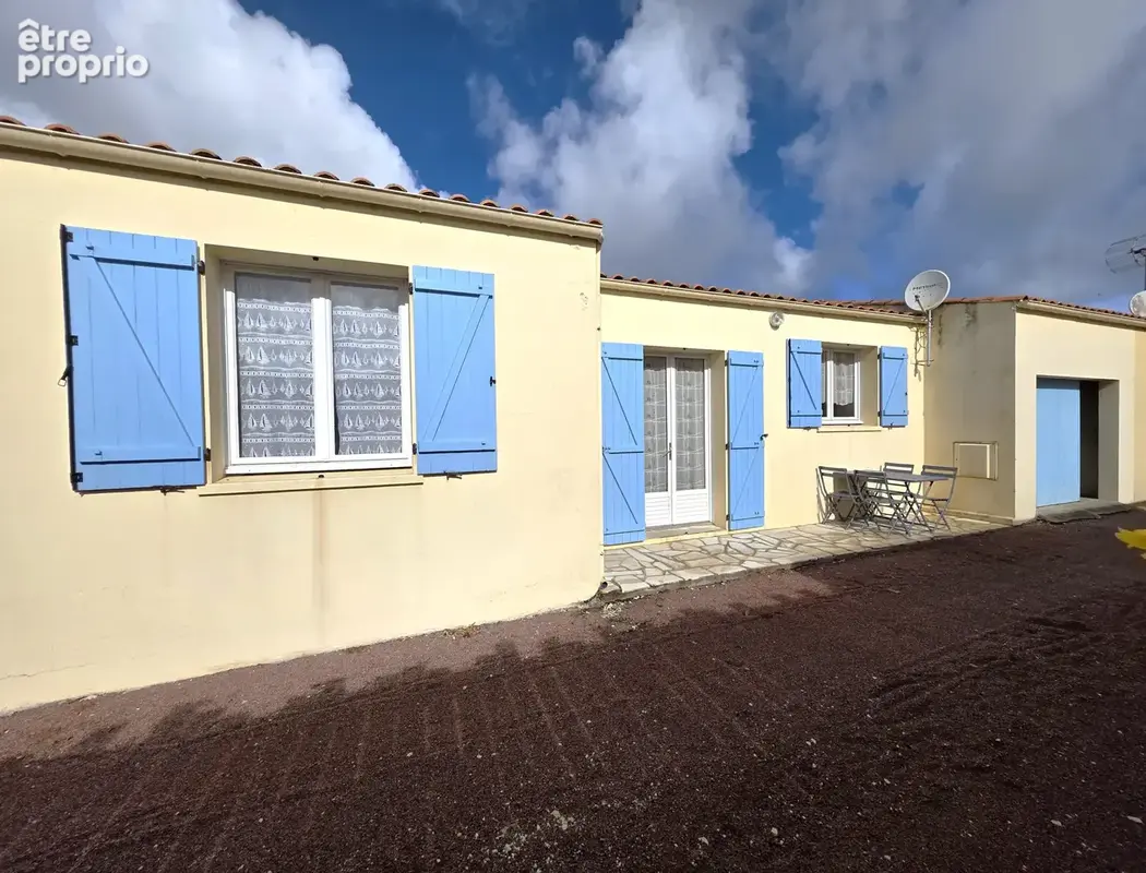 Maison à LA BREE-LES-BAINS