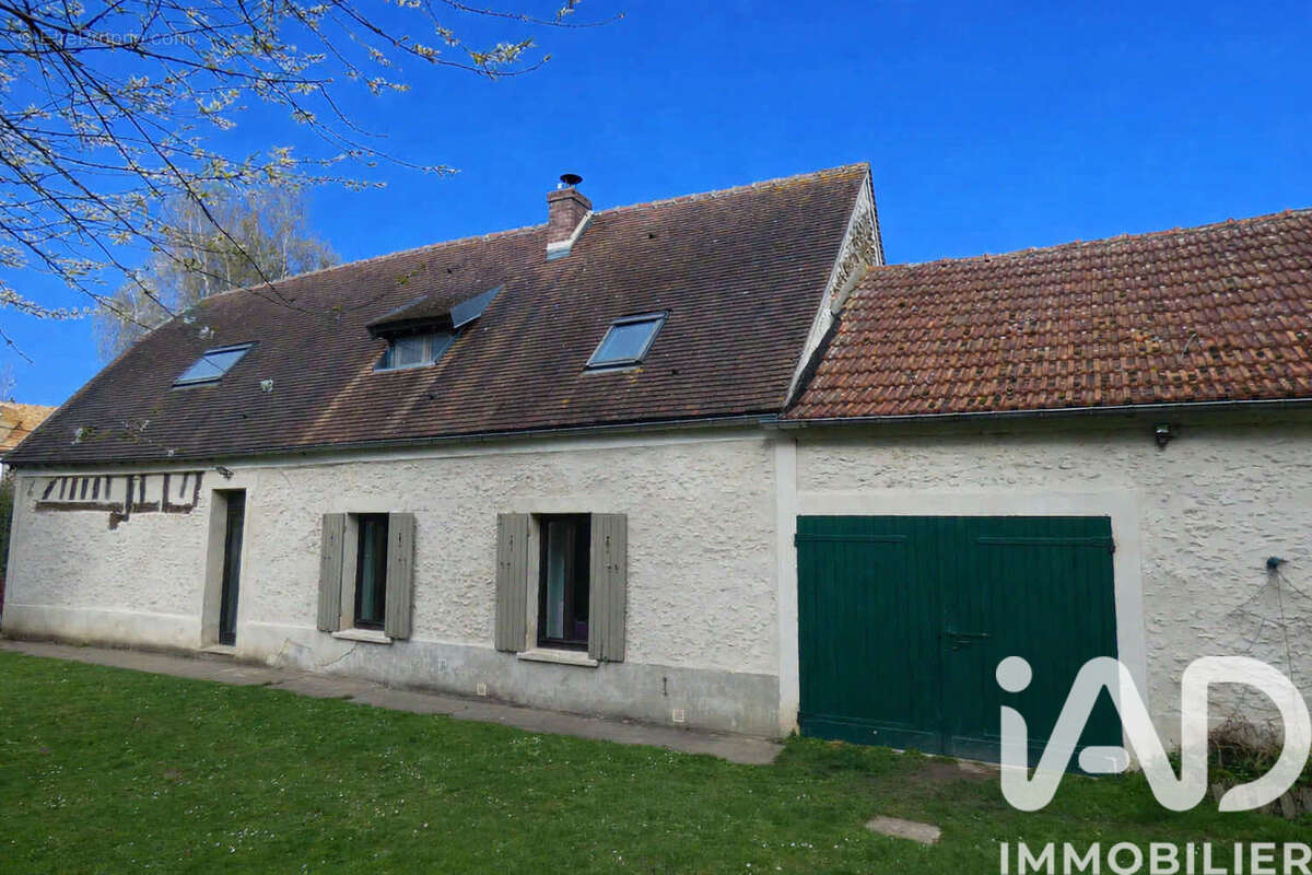 Photo 2 - Maison à ORGERUS