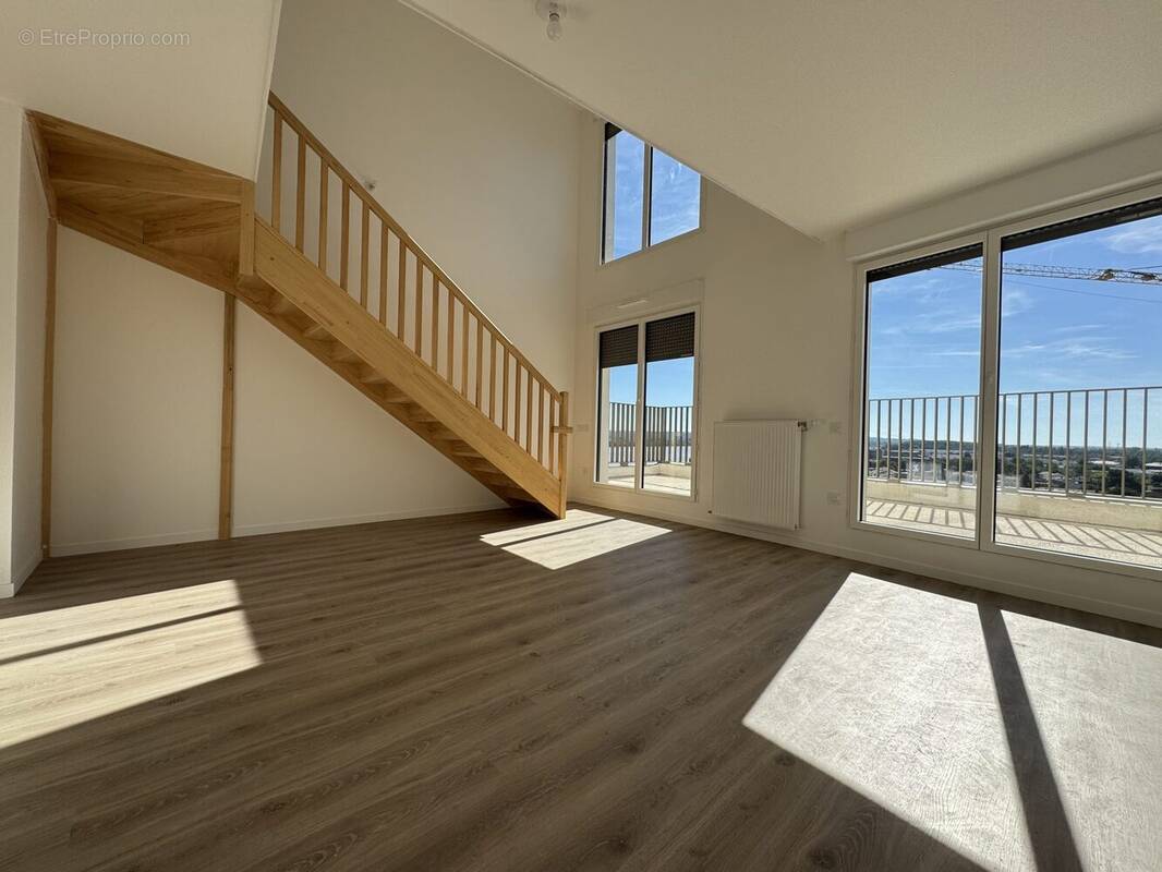 Appartement à BORDEAUX