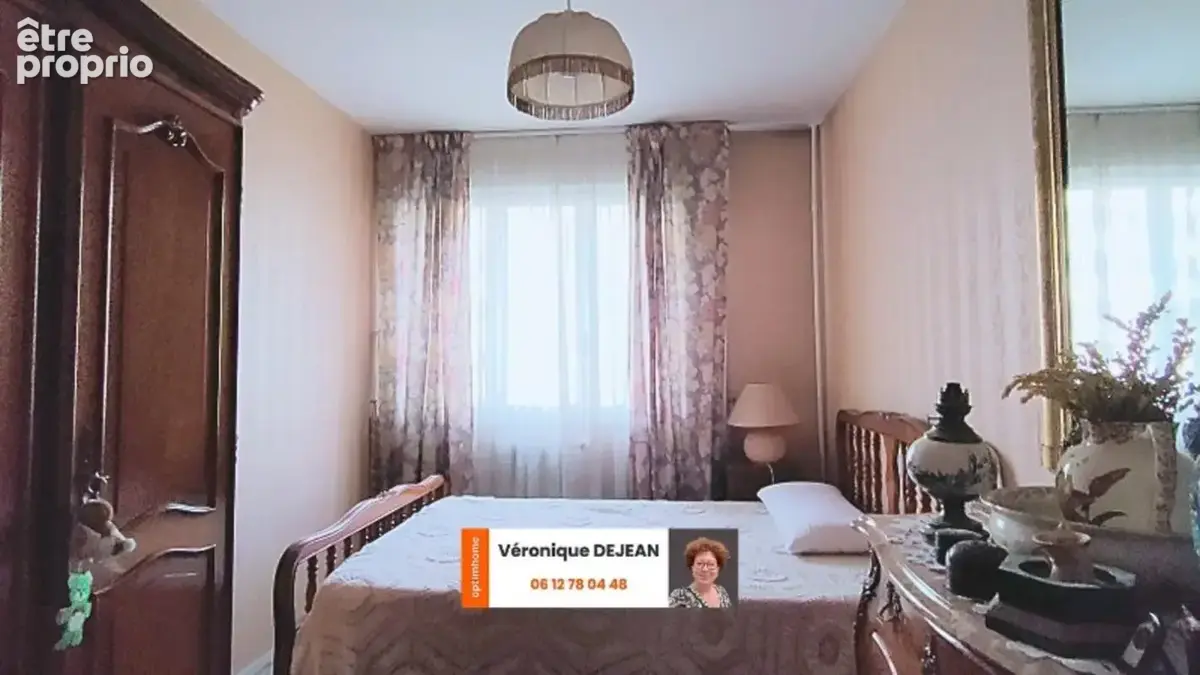 Appartement T4–102 m²–3 parkings, balcon,ascenseur-Centre-ville Clermont-Ferrand (63)-Profession libérale - photo 9