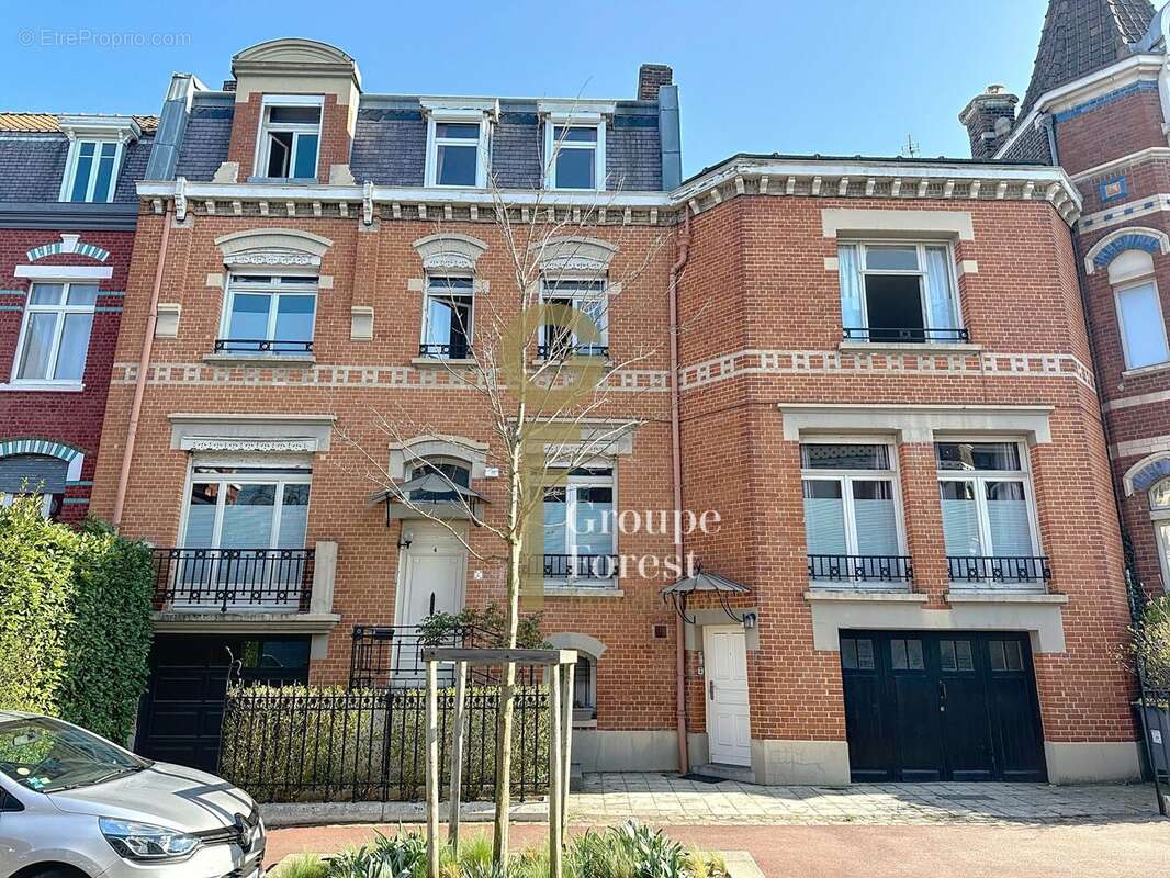 Maison à CROIX