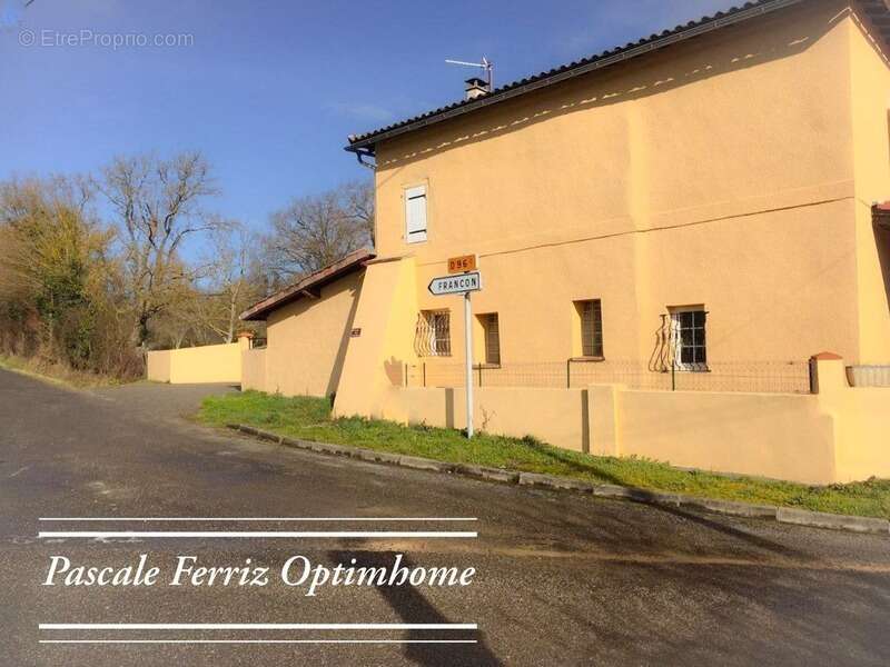 Maison à FRANCON