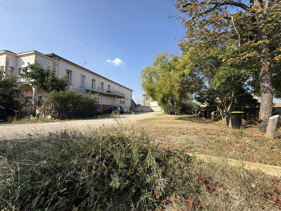 Appartement à LAURENS