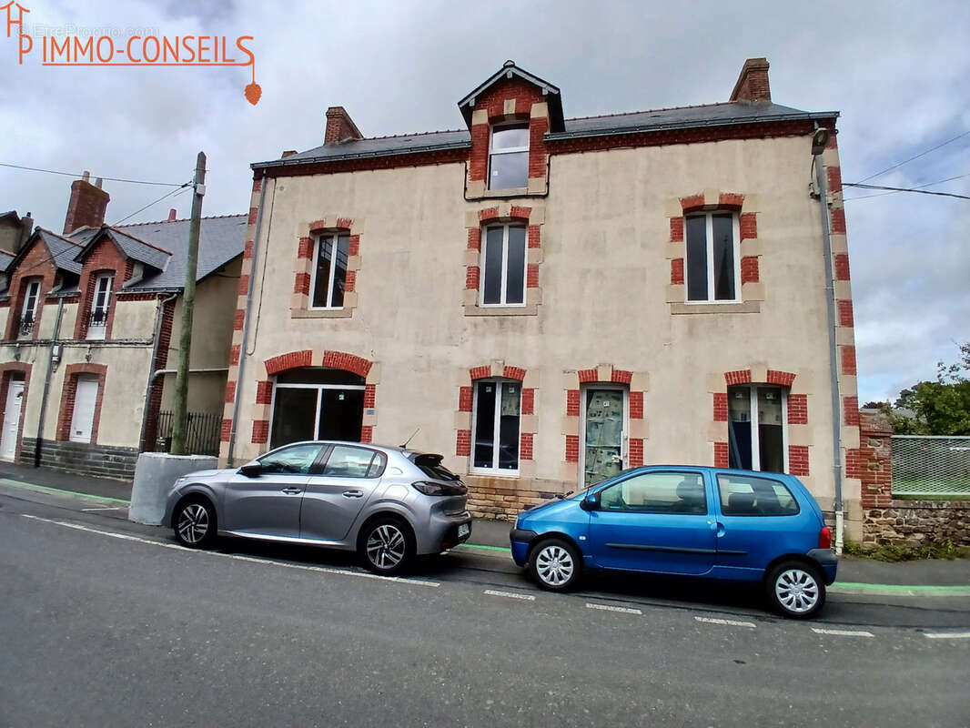 Maison à PLESSE