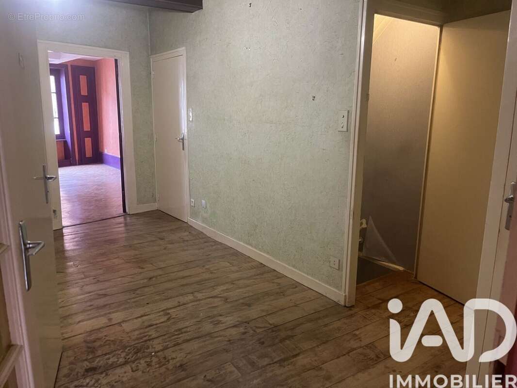 Photo 8 - Appartement à SAINT-GERMAIN-LAVAL