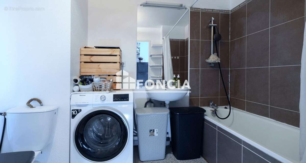 A vendre t3 libre de toute occupation + stationnement - photo 7