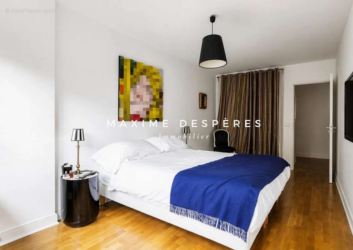 Appartement à NEUILLY-SUR-SEINE